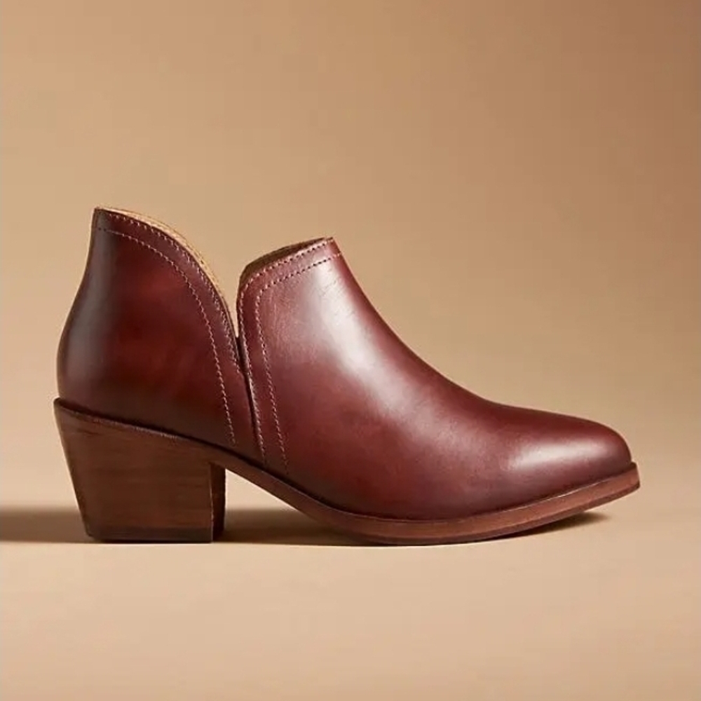 Nisolo Brown Ankle Boots